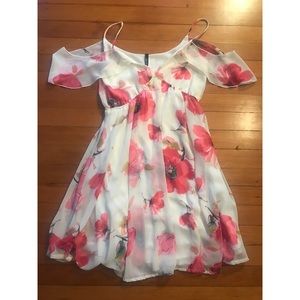 Lulu’s white and pink floral dress